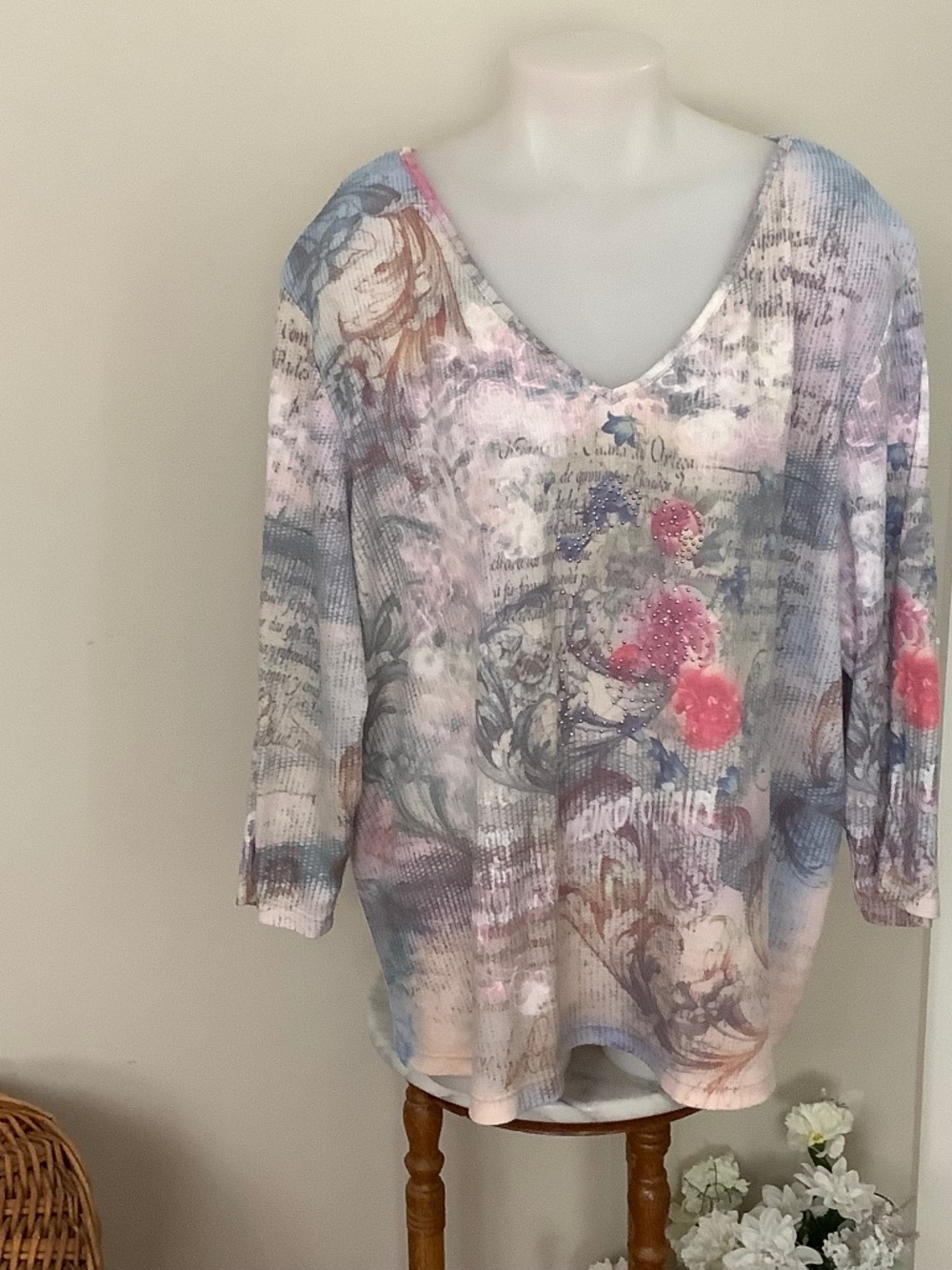 Soft 3/4 sleeve pastel top 3X
